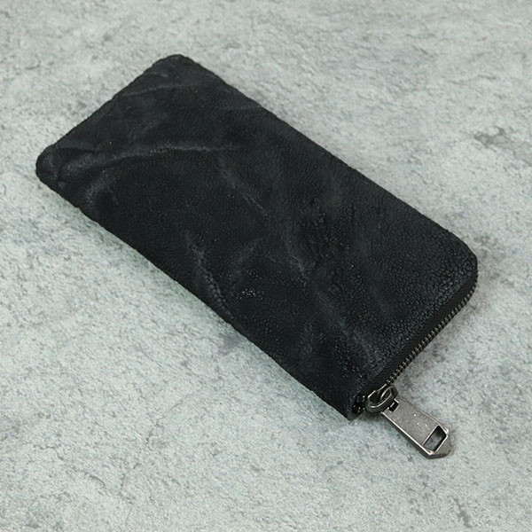 ゾウ鼻革長財布