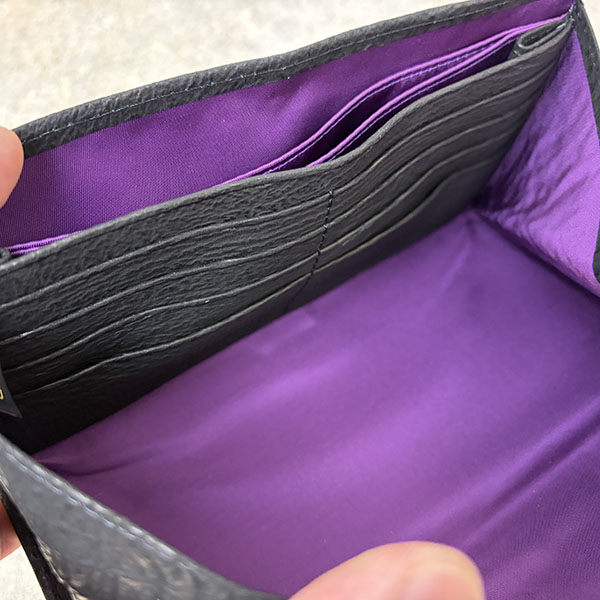 サメ革ギャルソン長財布