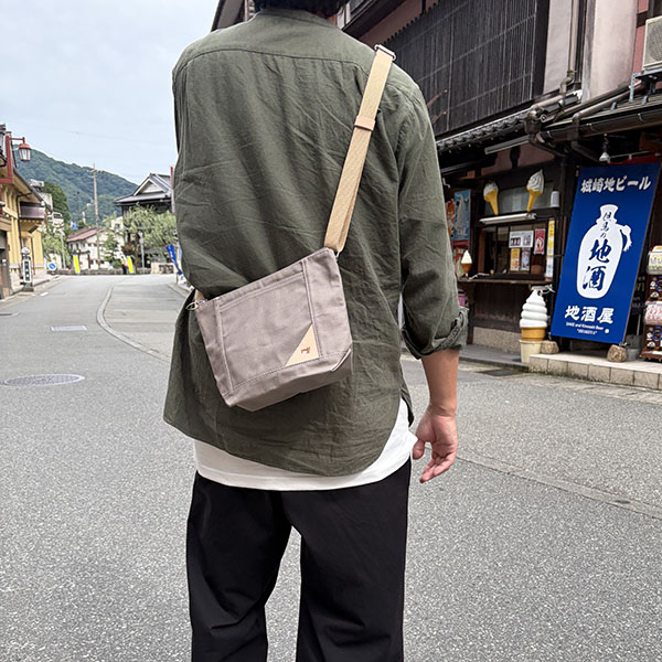 【豊岡鞄】ARMY CANVASサコッシュ